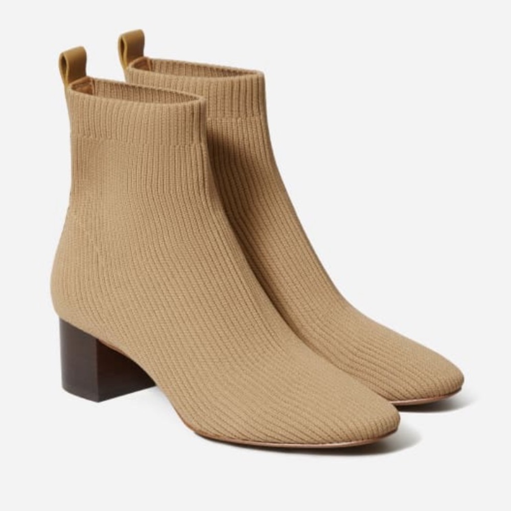 FLASH Everlane Glove Boot Tan Sz 7 NEW